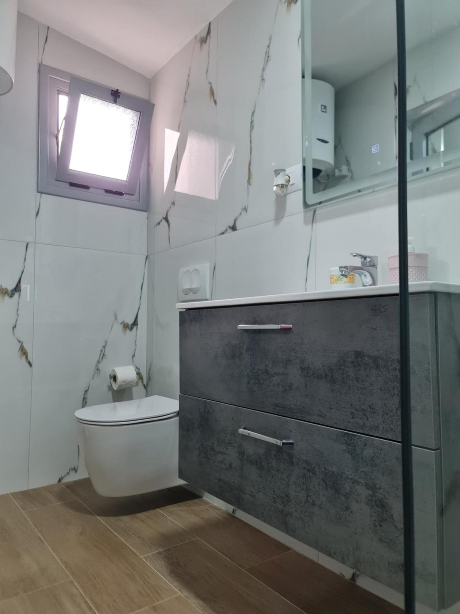 Apartment Gezimi Ksamil