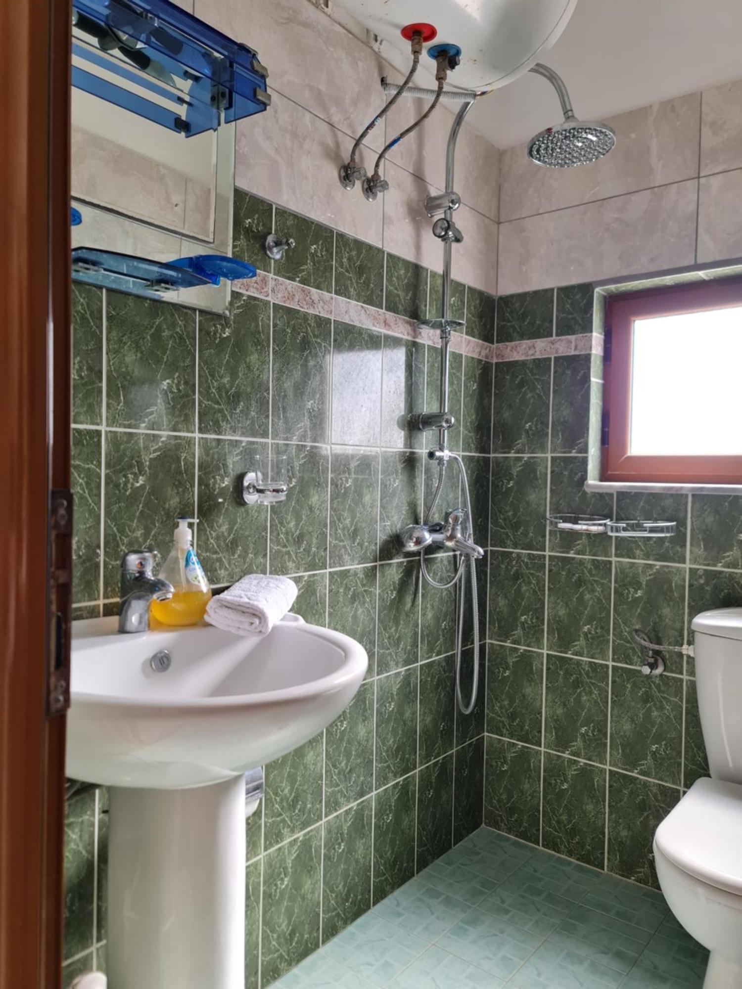 Apartment Gezimi *